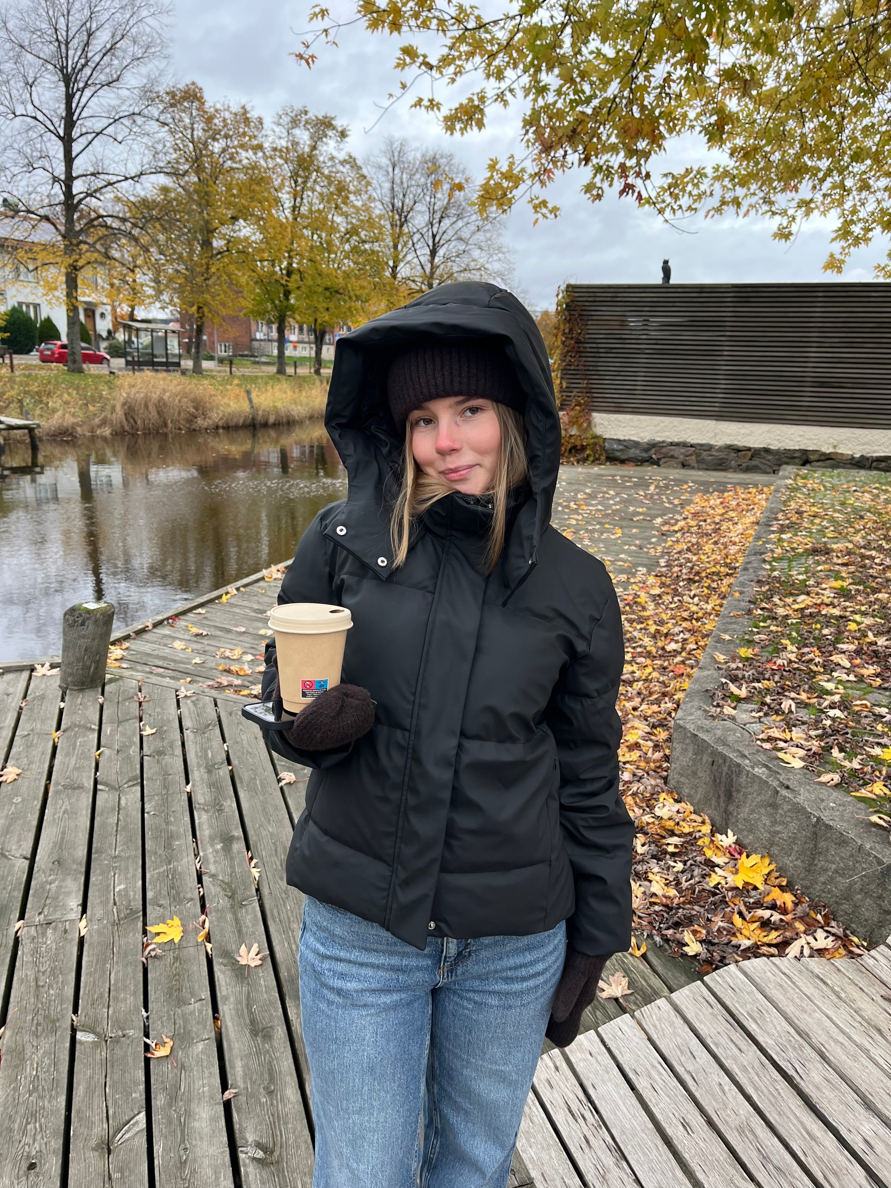 VMGRETAKYLIE Jacket - Black